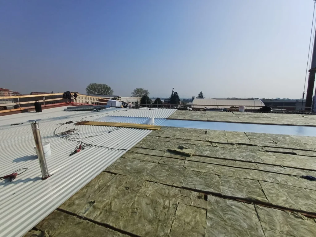 rifacimento tetto capannone industriale impermeabilizzazione