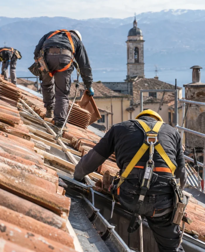 Intervento di rifacimento tetto su una copertura inclinata